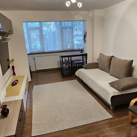 Apartment Nou, Complet Utilat, Ideal Pentru Familii, Aproape De Mall, Parc Si Plaja *