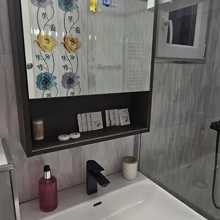 Apartmán Nou, Complet Utilat, Ideal Pentru Familii, Aproape De Mall, Parc Si Plaja *