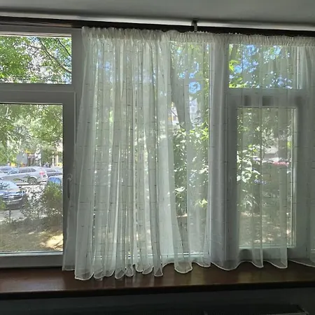 Nou, Complet Utilat, Ideal Pentru Familii, Aproape De Mall, Parc Si Plaja Apartmán